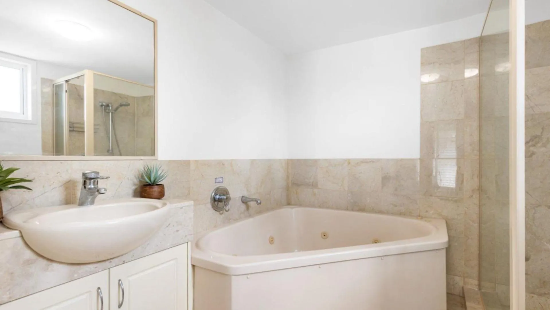 Apartament The Entrance Unit 5 Kawana Waters Australia